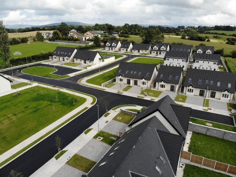 Fairgreen Manor, Dunlavin aerial photography featuring new homes and green spaces.